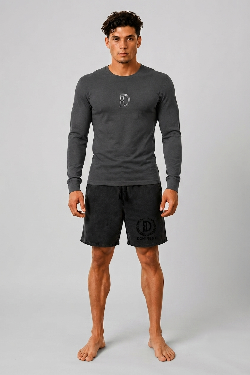 DOMIN8NY Royal Flush long-sleeve T-shirt, graphic detail view