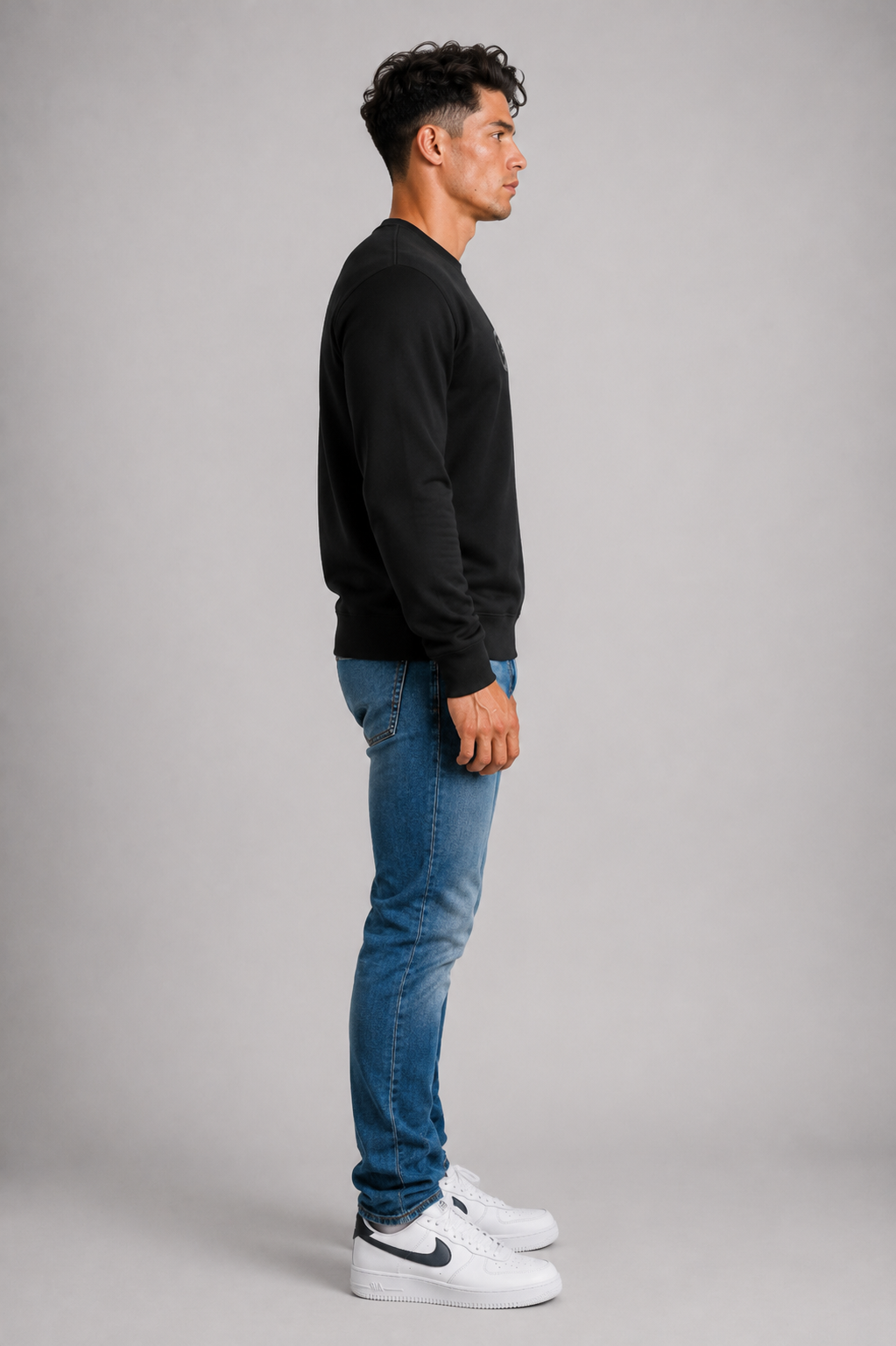 DOMIN8NY Royal Flush Graphic Sweatshirt