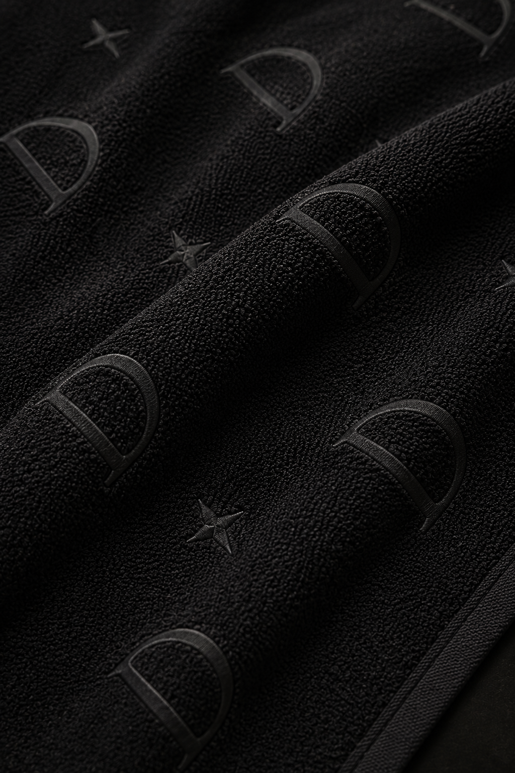 DOMIN8NY microfiber bath towel, video preview